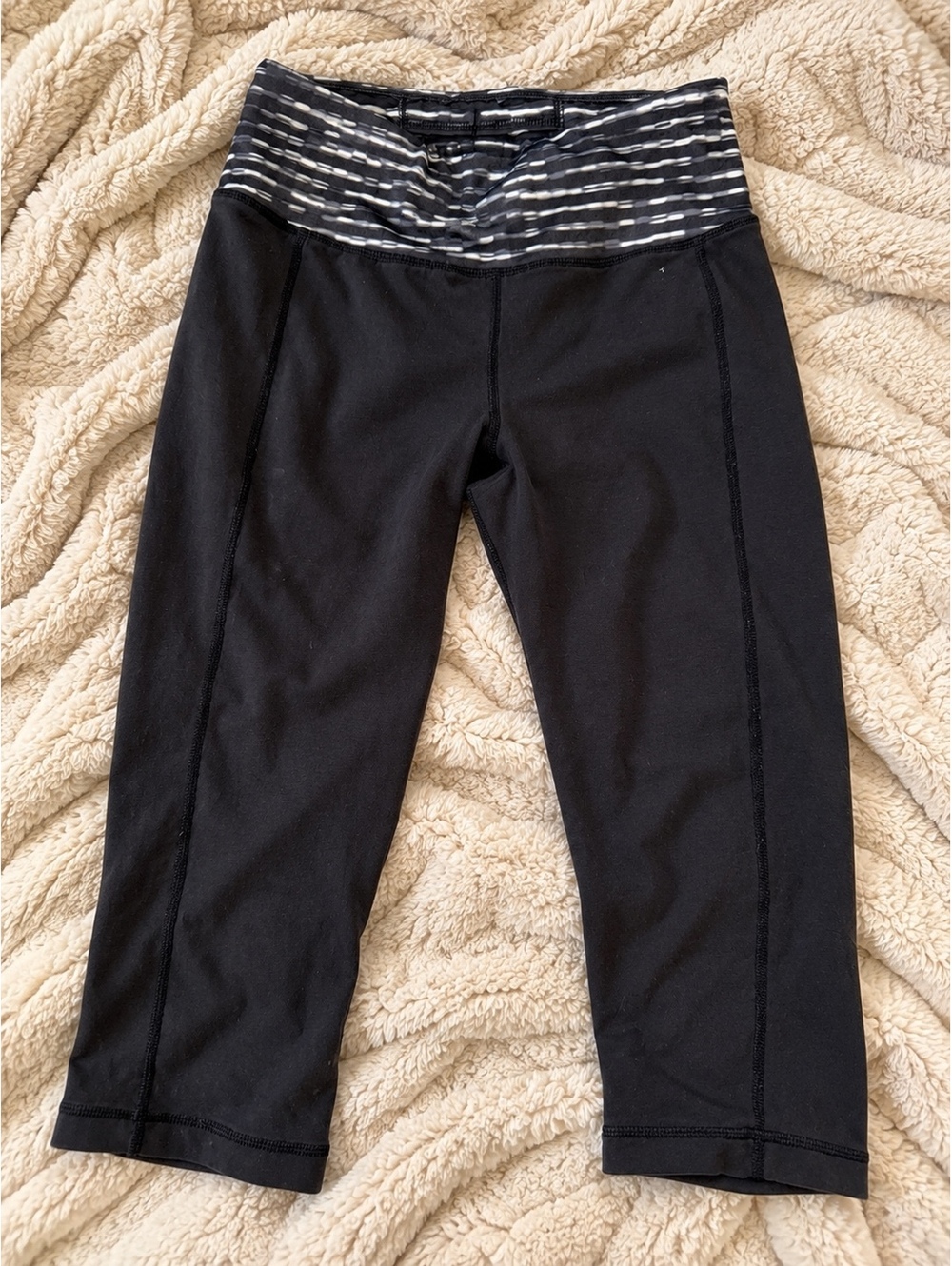 Women’s Black Capri Workout Leggings Striped Foldover Waistband